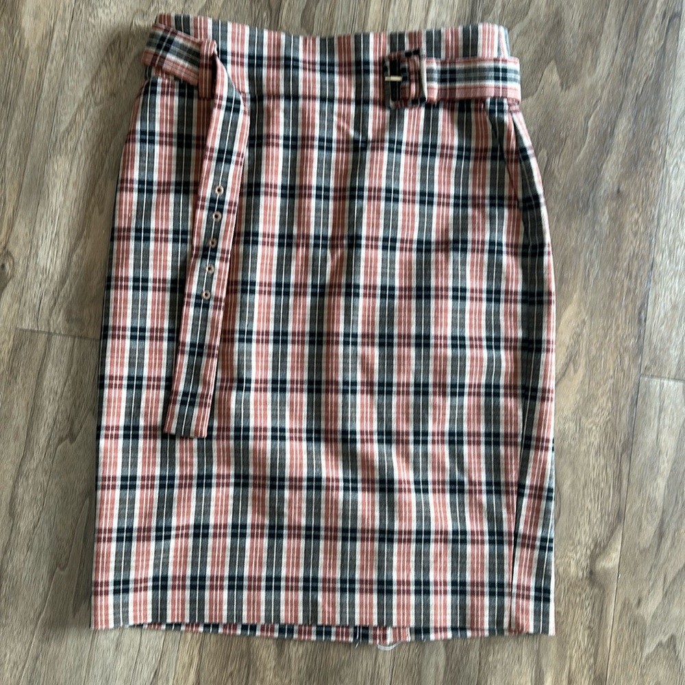 Plaid belted skirt